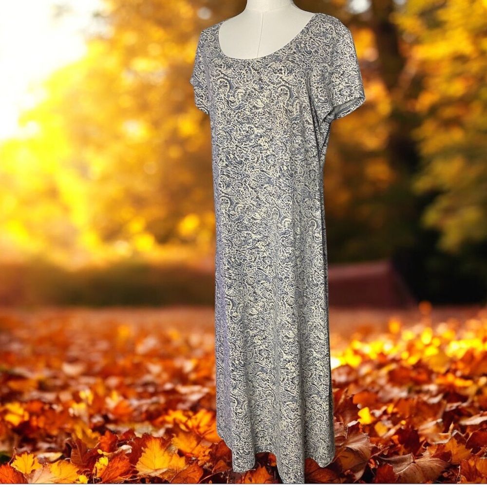 Peruvian Connection L NWOT Cotton
Paisley Maxi Dress T-Shirt
Sleeve Black Gray - Picture 5 of 8